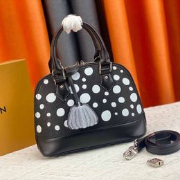 Luxury Designer Bag Woman BB Handbag Pumpkin wallet EPI Leather Shellbag Infinity Dots Yayoi Kusama Fashion Crossbody Shoulderbag Classic Dinner Totes