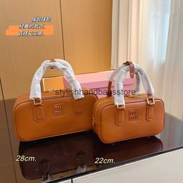 Shoulder Bags Miaos New Small Square Bag Bowling Handbag Fashion Versatile One Crossbody Boston Womens H240403