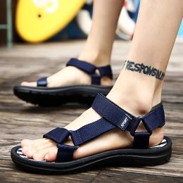 Sandals Roman Leather Lightweight Men's Summer Sandals Fashionable Male Casual Beach Flat Sandals Outdoors Sandals