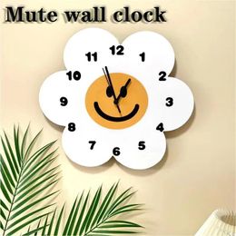 Wall Clocks Mute Digital Living Room Bedroom Clock Cute Cartoon Quartz European Creative Home Children's Watch