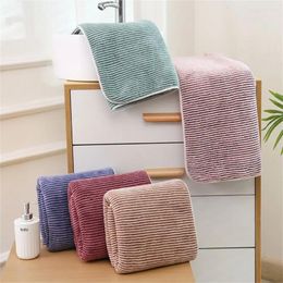 Towel Safe Comfortable Bathroom Bath Accessories Soft Water Absorbing Skin-friendly Washcloths