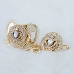 MIYOCAR luxurious bling 3D crown pacifier and pacifier clip BPA free 14k Gold Plated Born gift Pography no for daily use 240326