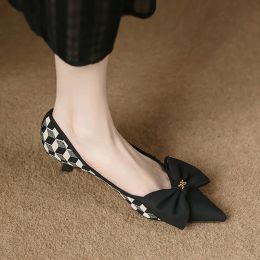 Pumps 4cm Women's Pumps Pointed Toe Boat Shoes Plaid New Designer Shoes for Female Bow Slip on Dress Shoes Black White Spring 1209N