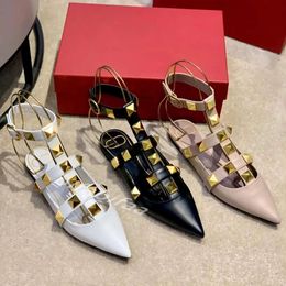 2024 New Designer New Womens High Heels Studded Flats Pointed Toe Sexy Womens High Heels Wedding Shoes Sandals Size 34-40