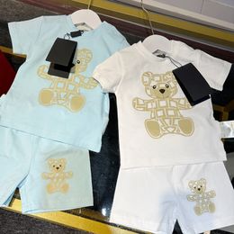 Bebekler marka rahat takım elbise ayı mektup kısa kollu set yaz pamuk şort sevimli eşofman beyaz gri giysi setleri 66-100cm