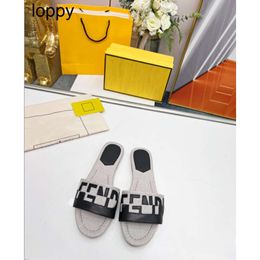 2024 Designer New Fashion brand Slippers Ladies Sandals Letter Slide Splicing Summer Original womens slippers