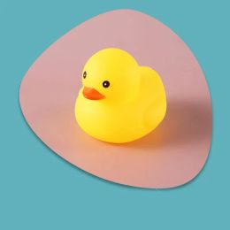 Baby Bad Spielzeug Badezimmer Gummi Gummi gelbe Ente Badewater Kawaii Squeeze Float Enten süße kleine gelbe Ente Baby Geschenk