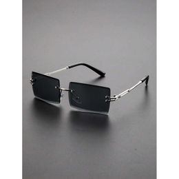 1pc Classic Metal Square Frame Fashion Y2K Black Sunglasses for Men UV400 Outdoor Travel Clothing Accessories
