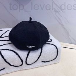 Berets Designer Fashion Men Cap Designer for Women Casquette Summer Beret Vintage Hat P Letter Hats Caps Caps Modify Face Fastors Ball 237214C 51ZS