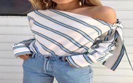 2021 Sommer Frauen Neu gestreifte Loose Blouse Fashion Lady Off Schulter Schnüre -up -Hemden weibliche elegante Tops Blusen Langschläfe Chic929962468