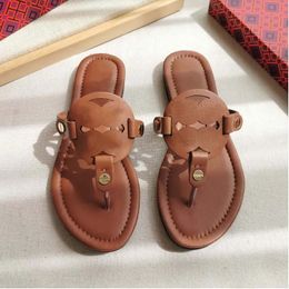 Designer luxury brand soft for women flip flops slippers summer real leather classics breathable flat outdoor beach casual slipper size 36-43