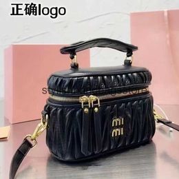 Cross Body 2023 New Miao Family Wrinkled Womens Bag Korean High Beauty Makeup Exquisite and Practical Versatile One Shoulder Handheld H240403