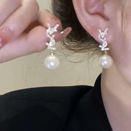 French Small Fragrant Style Zircon Letter Pearl Earrings, Women, S Sier Needles, Elegant Luxurious, and Versatile Earrings for Famous Women