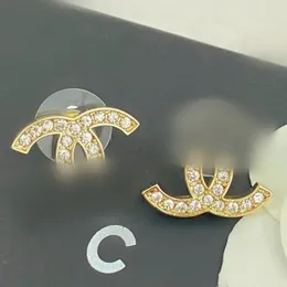 Silberohrringe Gestüt Fostenstud Frauen Luxusdesigner Ohrring Multi -Farben c Brief Schmuck Frauen 18k Diamant Hochzeitsgeschenke Luxus