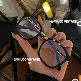 High quality fashionable luxury designer New large box small fragrance same style chain letter leg UV resistant eyeglass frame sunglasses for women