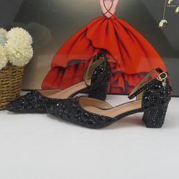 Dress Shoes 2024 Arrival Pointed Toe Black Crystal Woman Fshion Party Super Size Ankle Strap Buckle High Pumps