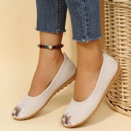 Casual Shoes College Style Cotton And Linen Slip-on Women Lok Fu Embroidered Straw Fisherman Soft Bottom Flat Canvas