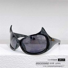 2024 New High Quality New luxury designer Family B's new style special-shaped glasses Imp Sunglasses popular online stars and monster sunglasses BB0284S