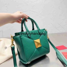 Valentine Mini Classic bag Onestud High Shoulder Rivet Girl Designer Women Crossbody Colours Hand Tote Bag Purse Casual Handbag Quality Leather L3el