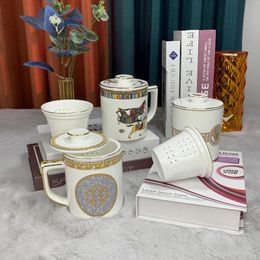 Mugs European-style Ceramic Mug Office Water Cup Household Living Room Tea Creative Bone China With Lid Leak