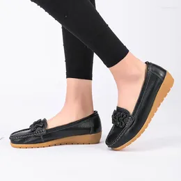 Casual Shoes Ladies Flat Cowhide Solid Colour Pointed Low Top Non Slip Waterproof Pump Women