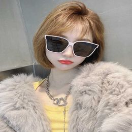 2024 10% OFF Luxury Designer New Men's and Women's Sunglasses 20% Off beach 7288 Street Photo Han fan trend proof box