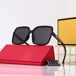 2024 Top designers Men's Luxury Designer Women's Sunglasses letter box glasses large frame female