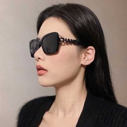 2024 Top designers 10% OFF Luxury Designer New Men's and Women's Sunglasses 20% Off plate asymmetric letter Polarising screen Red female anti