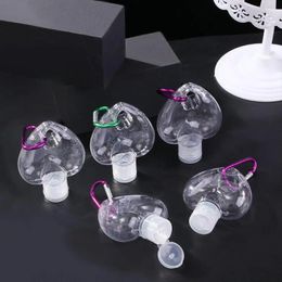 Storage Bottles 50ml Transparent Travel Heart Shape With Key Ring Plastic Spray Bottle Cosmetic Container Hand Soap Refillable