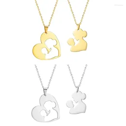 Pendant Necklaces Y4QE Heart Shaped Necklace Mom And Child Cutout Collarbone Chain Ornament