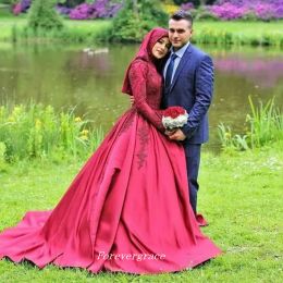 Dresses Vintage Long Sleeves Ball Gown Islamic Red Colour Wedding Dress High Neck Arab Muslim Women Bridal Gown Plus Size