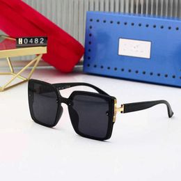 2024 New High Quality Men's Luxury Designer Women's Sunglasses Box Large Frame Net Red Glasses Overseas Male