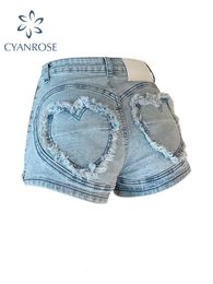 Women Jean Shorts Summer Loose High Waist Blue Baggy Heart Denim Shorts Korean Style Casual Y2k Wide Leg Short Pants Bottom 240320