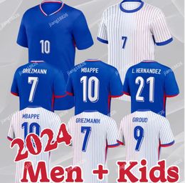 24 25 FRANCES MBAPPE KANTE Benzema Maglie da calcio 2024 Versione giocatore dei fan della Coppa Euro Griezmann Giroud Maillot de Foot Men Shirt Kit Kit Varane Dembele Uniforme