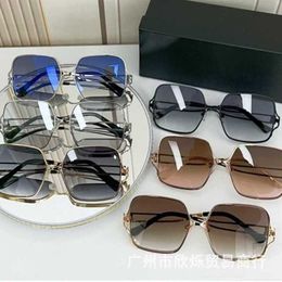 luxury designer sunglasses Spring/Summer New Double B Metal Box for Women A0129 Popular on the Net Lightweight Face Show Small Sunglasses