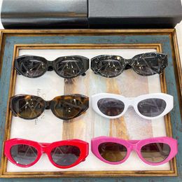 High quality fashionable luxury designer sunglasses B Family's New Plate Oval Men's and Women's Fashion INS.com Red Star Sunglasses BB0236S