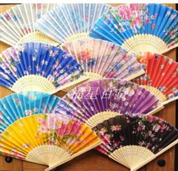 7quot Cheap Folding Silk Cloth Fan Wedding Party Favour Crafts Adult Women Floral Hand Fans 20 pcslot 3722464