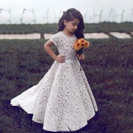 Dresses 2018 Arabic Little Girls Special Occasion Dresses Jewel Neck Short Sleeves A Line Sweep Train Ivory Lace Nude Underneath Baby Girl