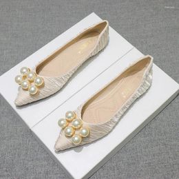Casual Shoes Big Pearl Decoration Flats Woman Pointed Toe Pleated Silk Wedding Slip On Loafers Female Elegant Work Size 42