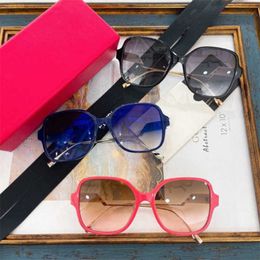 2024 fashion OFF Luxury Designer New Men's and Women's Sunglasses Off F's ins style big frame elegant slim with female