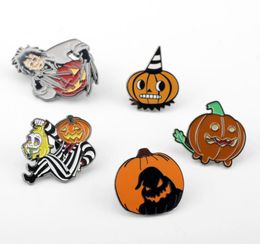 Pumpkin Halloween Lantern Pin Brooch spooky decor Badge festival Fashion Accessory5599021