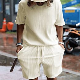 2023 Summer Mens Striped Suit Loose Crew Neck Shortsleeved Tshirt And Shorts Solid Color Sports Casual Twopiece Set 240325