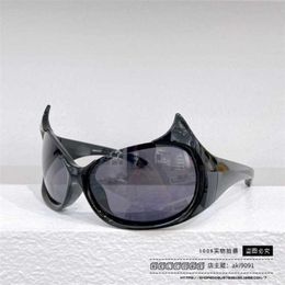 2024 Designer fashion New luxury designer Family B's new style special-shaped glasses Imp Sunglasses popular online stars and monster sunglasses BB0284S