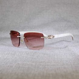 2024 Men's Luxury Designer Women's Sunglasses Rhinestone Peacock Wood Rimless Men Natural Buffalo Horn Oversize Square Retro Shades Oculos Eyewear Club