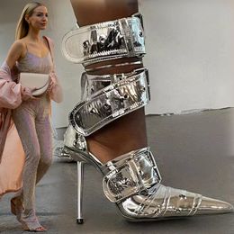 2024 New pointed belt buckle rivet metal heel runway show Roman women sandals oversized hollowed out metal heel sandals for women