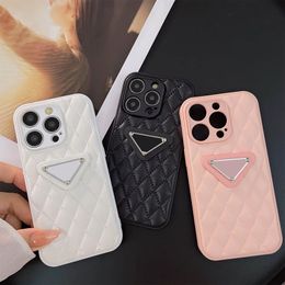 Diamond Plaid Designer Phone Case For Iphone 15 14 13 12 11 Pro Max 14Pro 15Pro 13Pro 12Pro Luxury Case Lens Protection Cover