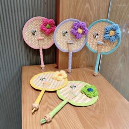 Decorative Figurines Bees Flower Letter Hand Fan Natural Straw Woven Summer Cooling Fans For Home Bedroom Dormitory Supplies Drop