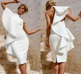 Sexy Arabic High Neck White Cocktail Dresses Slit Knee Length 2022 Fashion Ruffles Sheath Evening Prom Gowns Short Pretty Woman Pa4658427