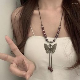 Choker Fashion Ceramic Bead Necklace Butterfly Pendant Jewellery Vintage Clavicle Chain Sweater