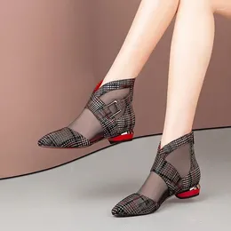 Dress Shoes 2024 Spring And Summer Single Women's Low-heeled Pointed Mesh Buckle Side Hollow Lace Pattern Black Red